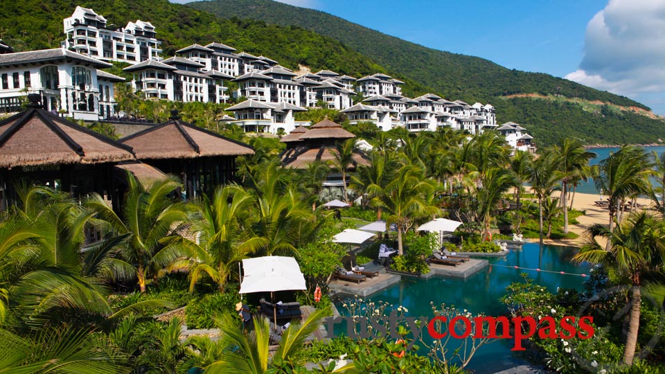 Intercontinental Danang Sun Peninsula Resort. Intercontinental Danang Sun Peninsula Resort.